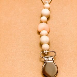 Gorgeous pacifier clip